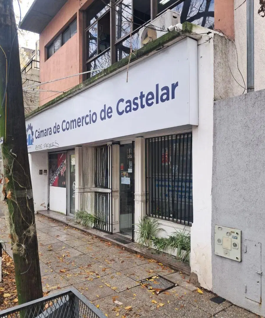 LOCAL COMERCIAL en Castelar Centro en ALQUILER 2