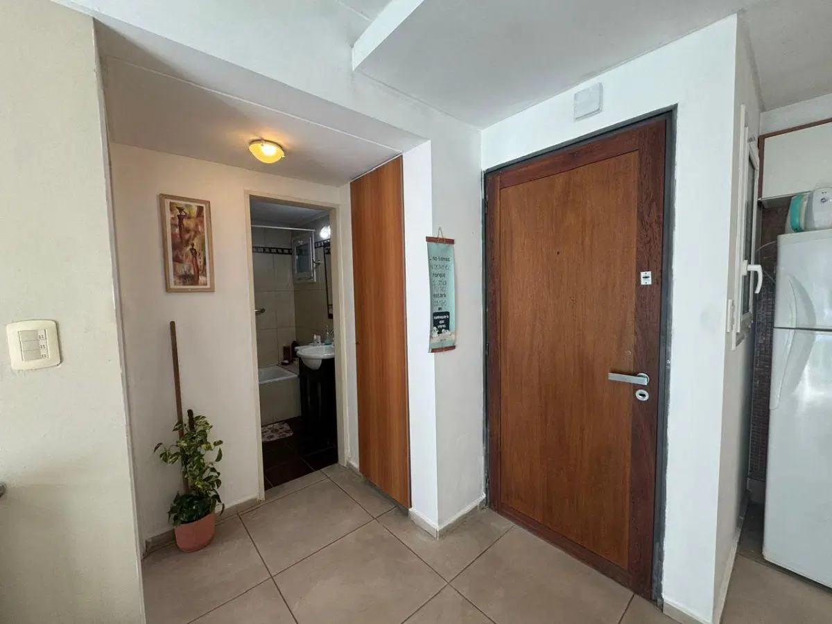 DEPARTAMENTO de DOS AMBIENTES con COCHERA | CASTELAR NORTE 1