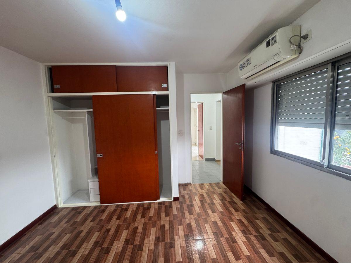 Foto de PH DOS (2) AMBIENTES INTERNO | CASTELAR SUR, imagen 3