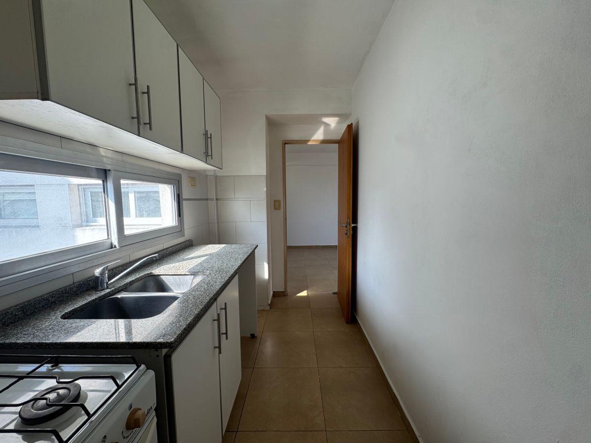 Foto de DEPARTAMENTO de DOS AMBIENTES | MORÓN, imagen 4
