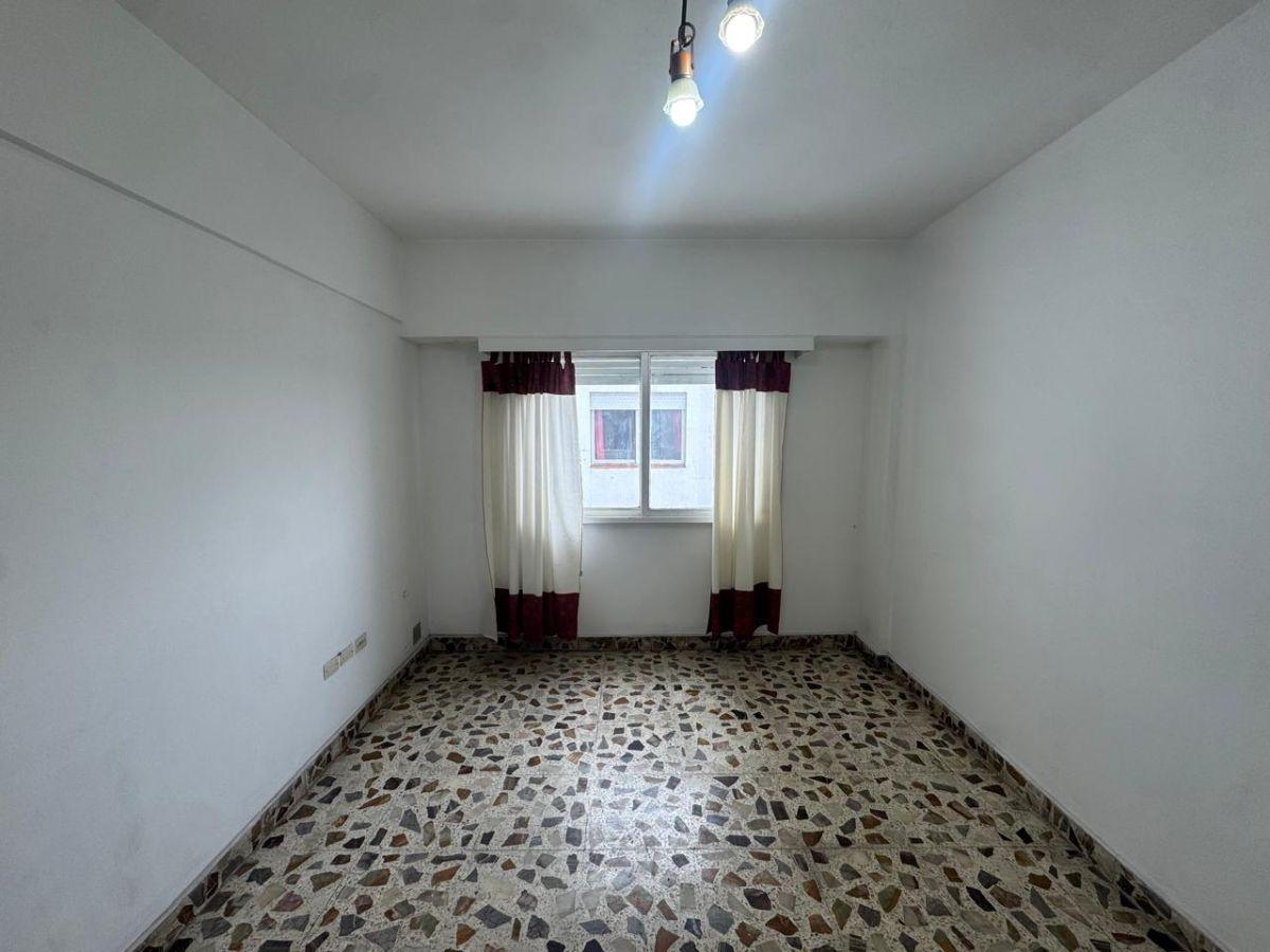 Foto de EXCELENTE DEPARTAMENTO DE DOS AMBIENTES - RAMOS MEJÍA, imagen 4