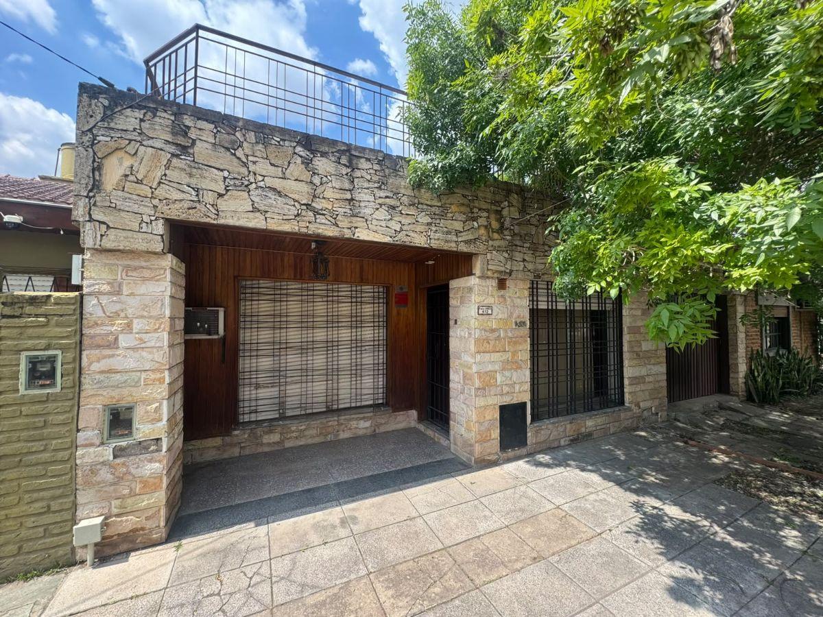 Foto de ¡OPORTUNIDAD! Casa 4 Ambientes con garage | Ituzaingó Norte, imagen 1
