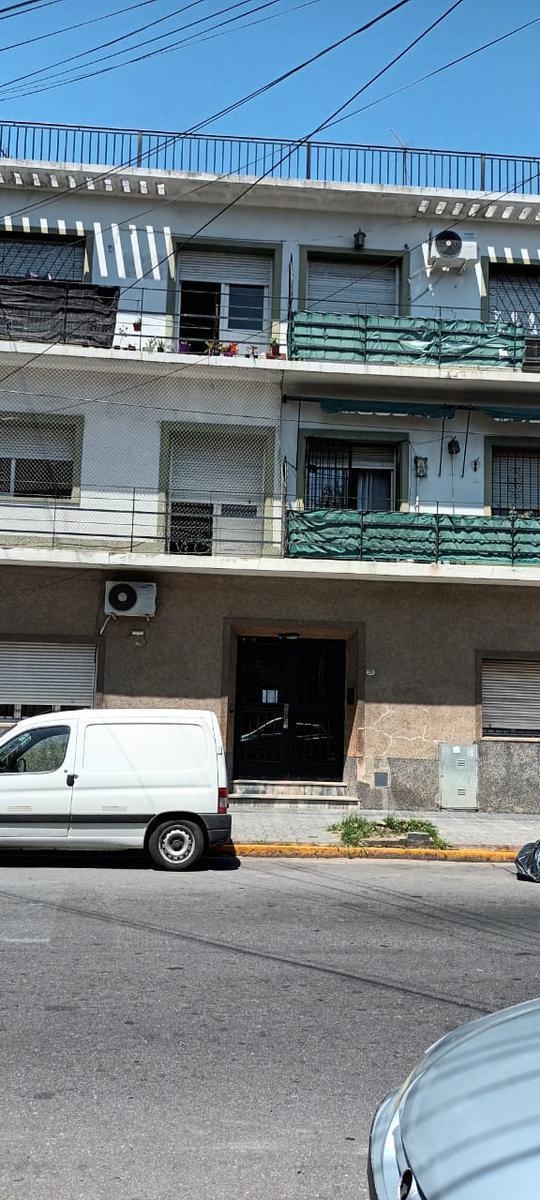 Departamento en Avellaneda 1