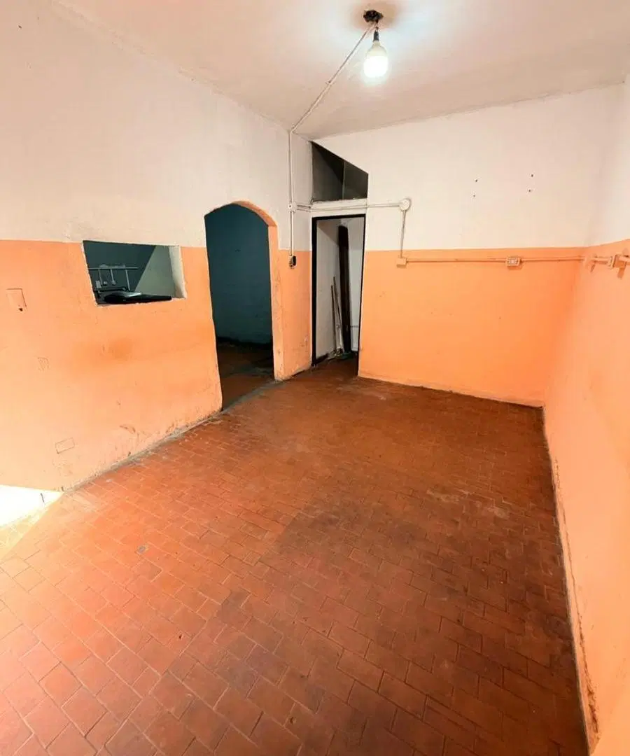Edificio en block con locales y dto en Pablo Podesta 3