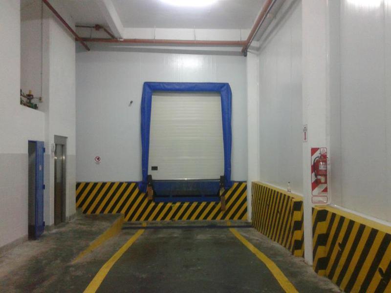 1200 m² con Cámaras Frigoríficas 2