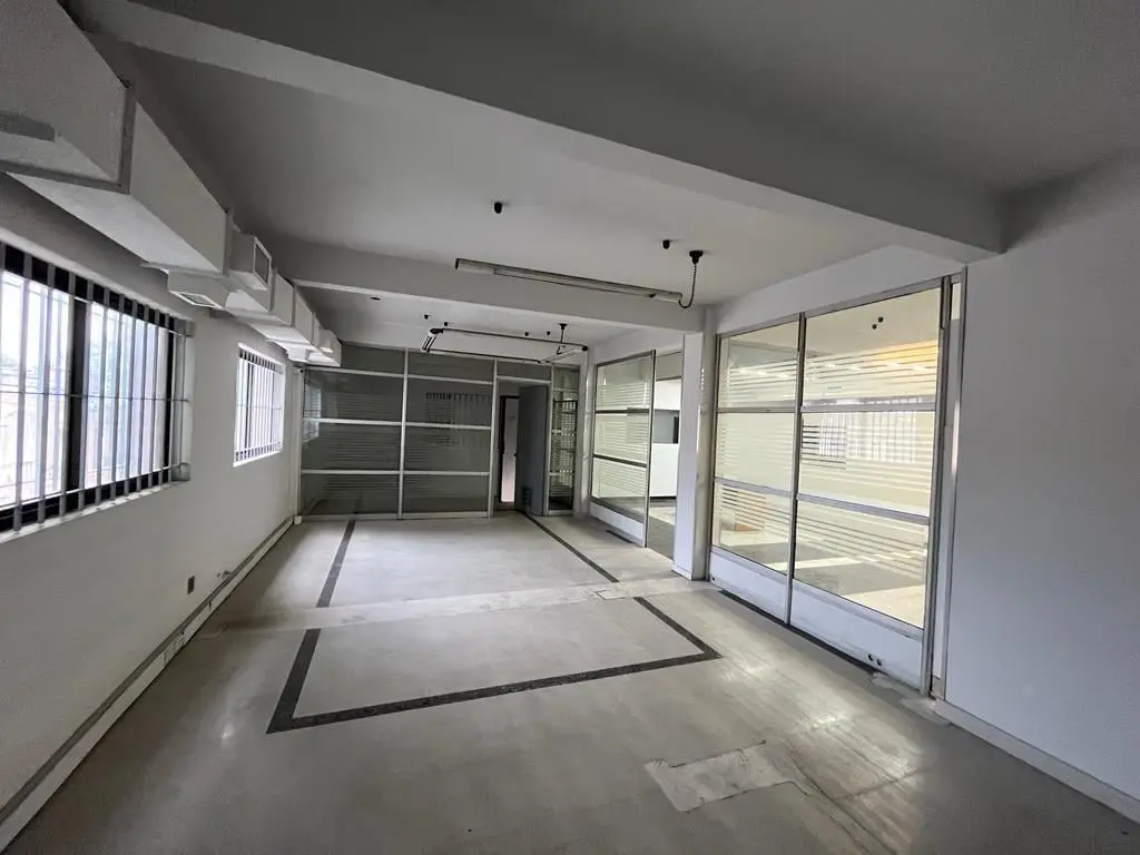 DEPÓSITO DE 1085 m2 - ALQUILER - SANTA ELENA 360, BARRACAS 3