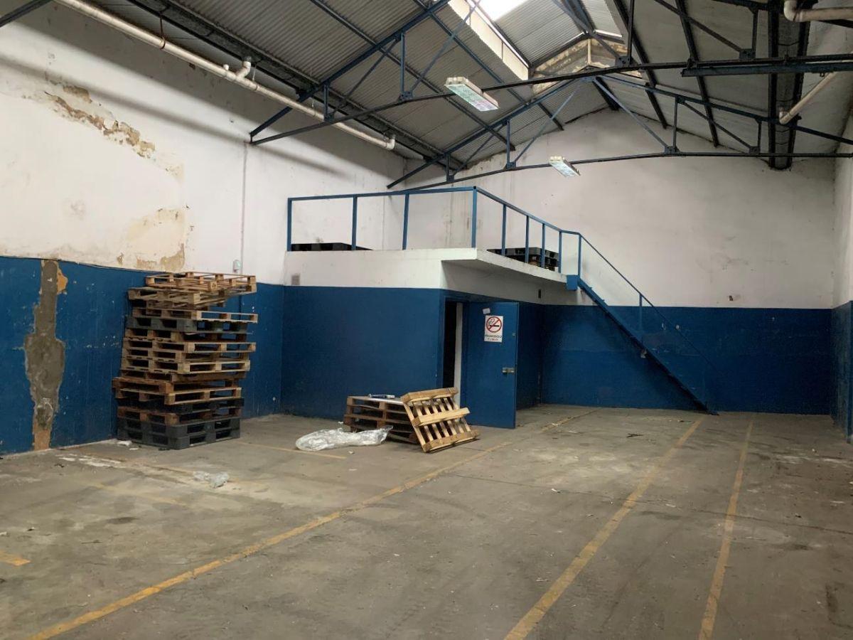 Foto de Oportunidad: Depósito en venta en Barracas - 180 m2, imagen 3