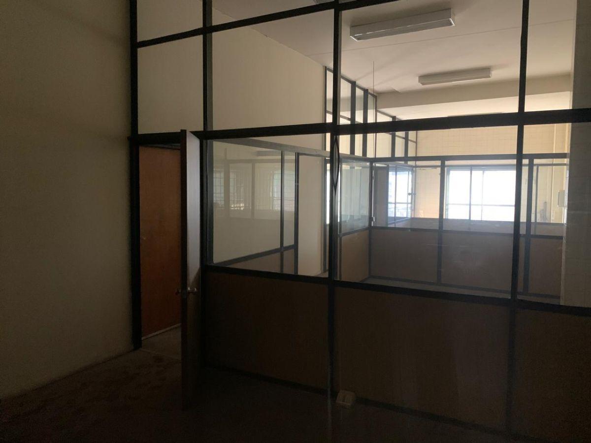 Foto de Depósito en venta en Barracas - 250m2, imagen 1
