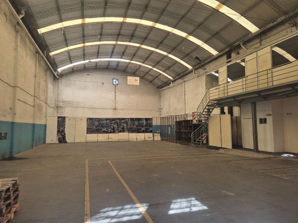 Foto de Oportunidad: Depósito en alquiler en Barracas - 600 m2, imagen 5