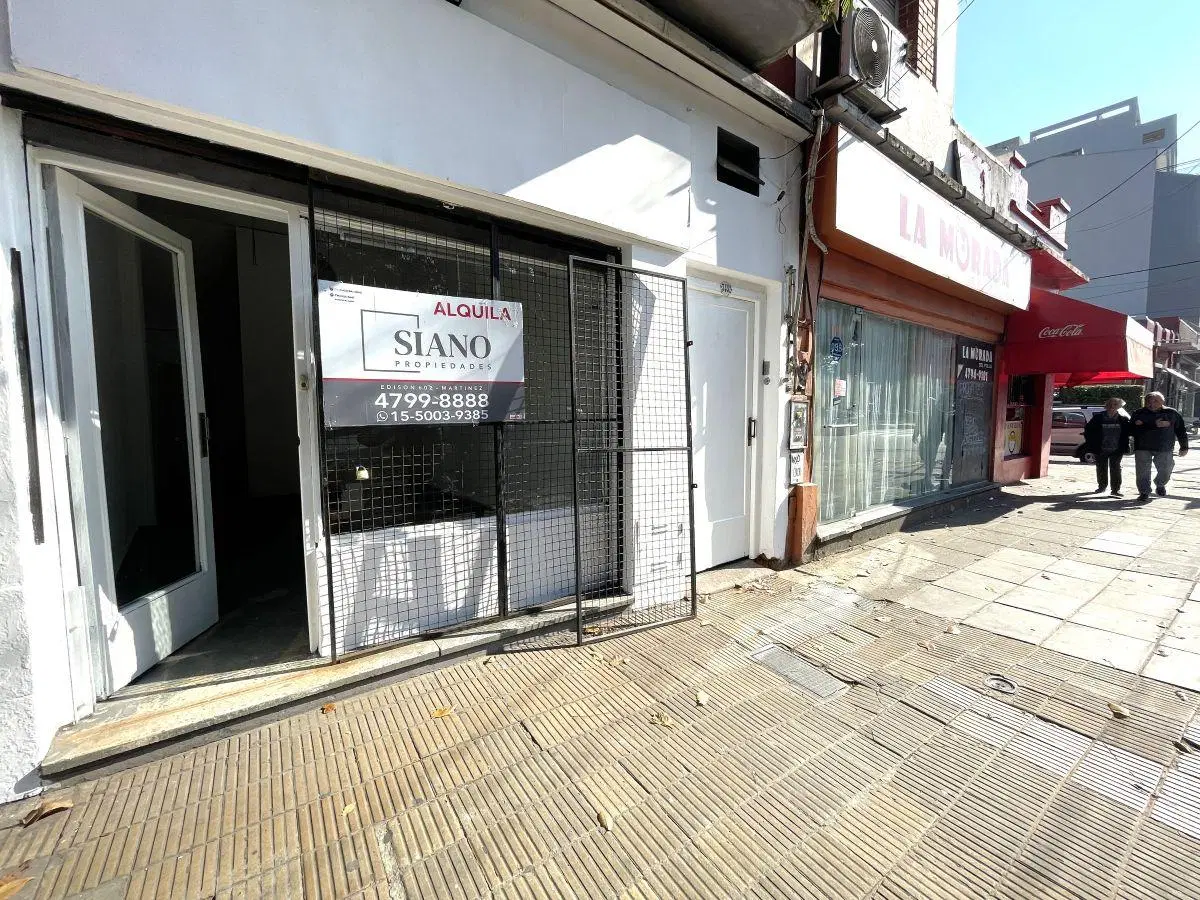 Excelente Exposición sobre av. MAIPU 5