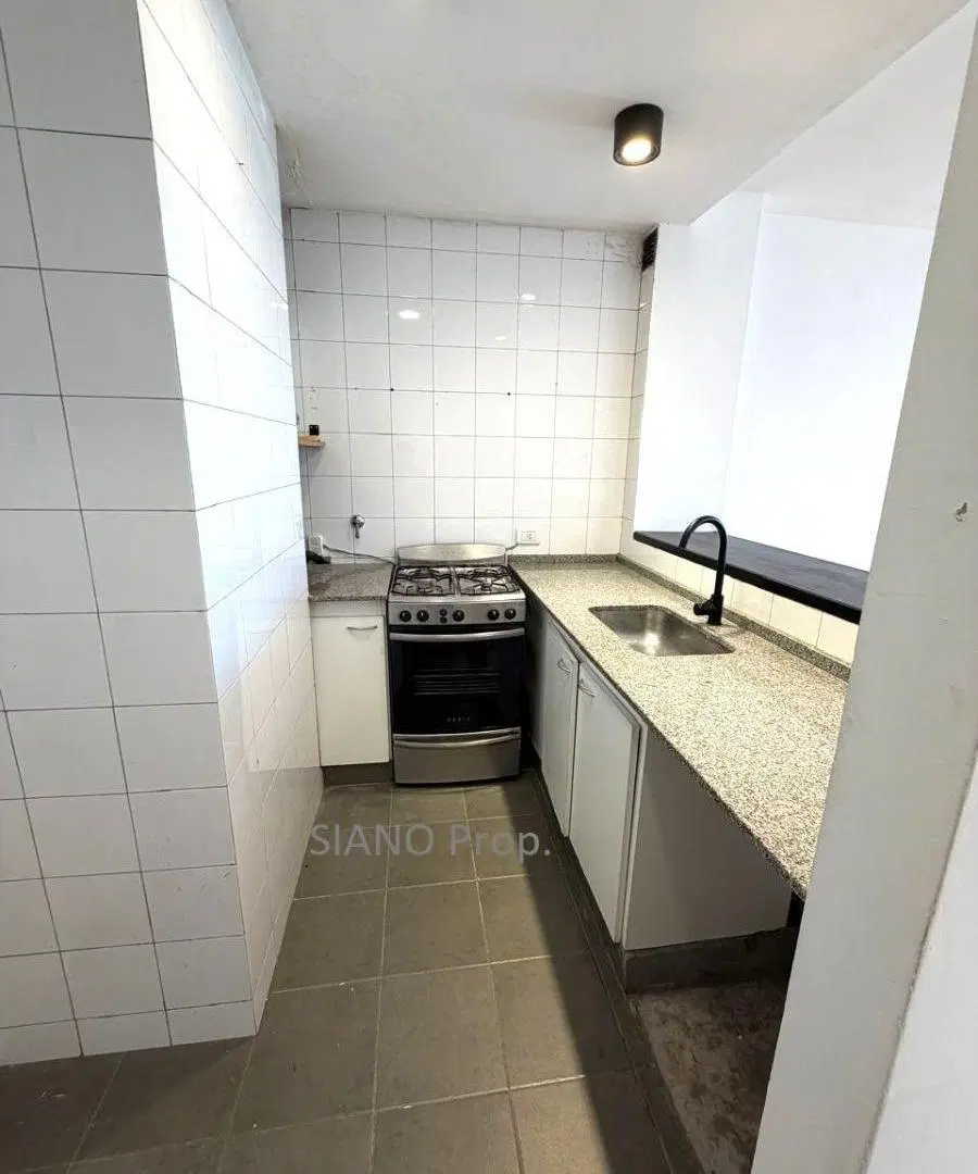 APTO PROFESIONAL o VIVIENDA.- CON ASCENSOR 5