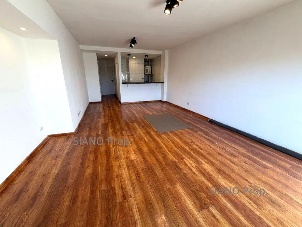 APTO PROFESIONAL o VIVIENDA.- CON ASCENSOR 2