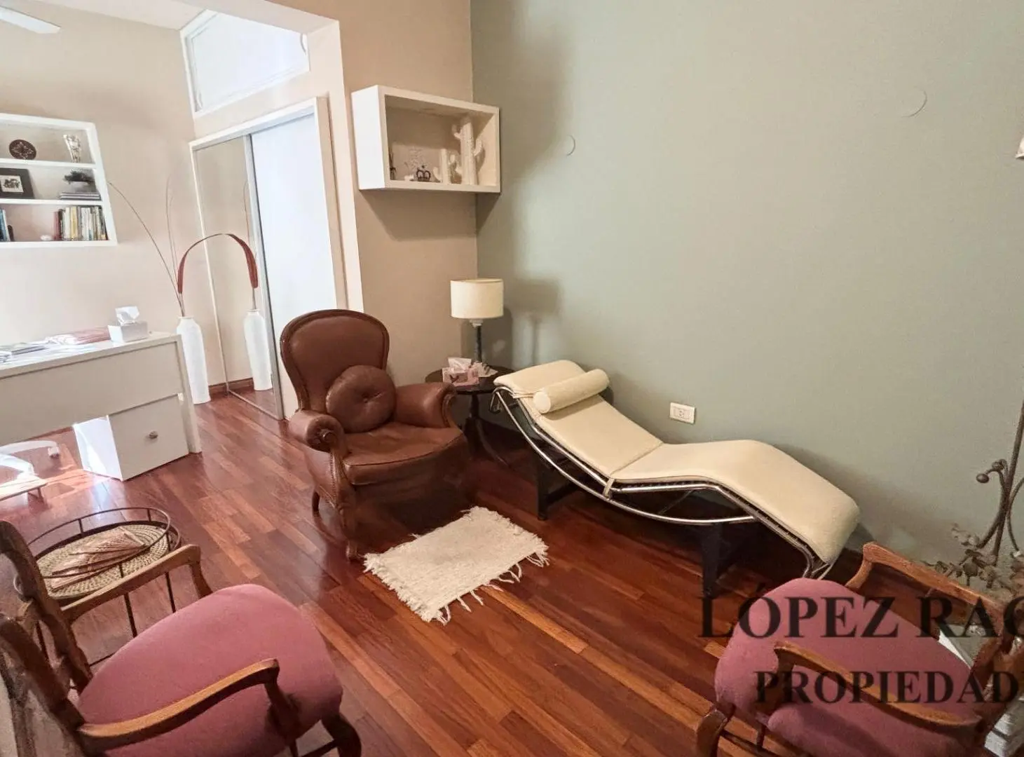 EXCELENTE CASA EN VENTA EN LA MEJOR ZONA DE BANFIELD OESTE 5
