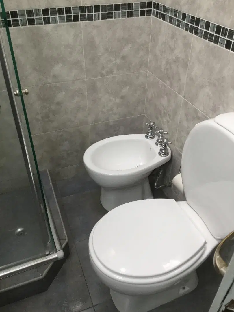 CASA LANÚS ESTE DE 5 AMB.3 DORM.A 6 CUADRAS UNLA 4