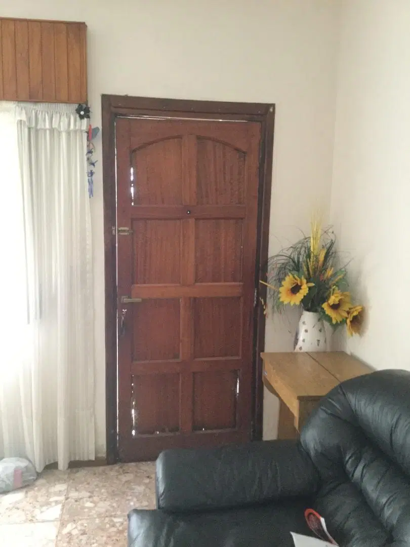 CASA LANÚS ESTE DE 5 AMB.3 DORM.A 6 CUADRAS UNLA 3