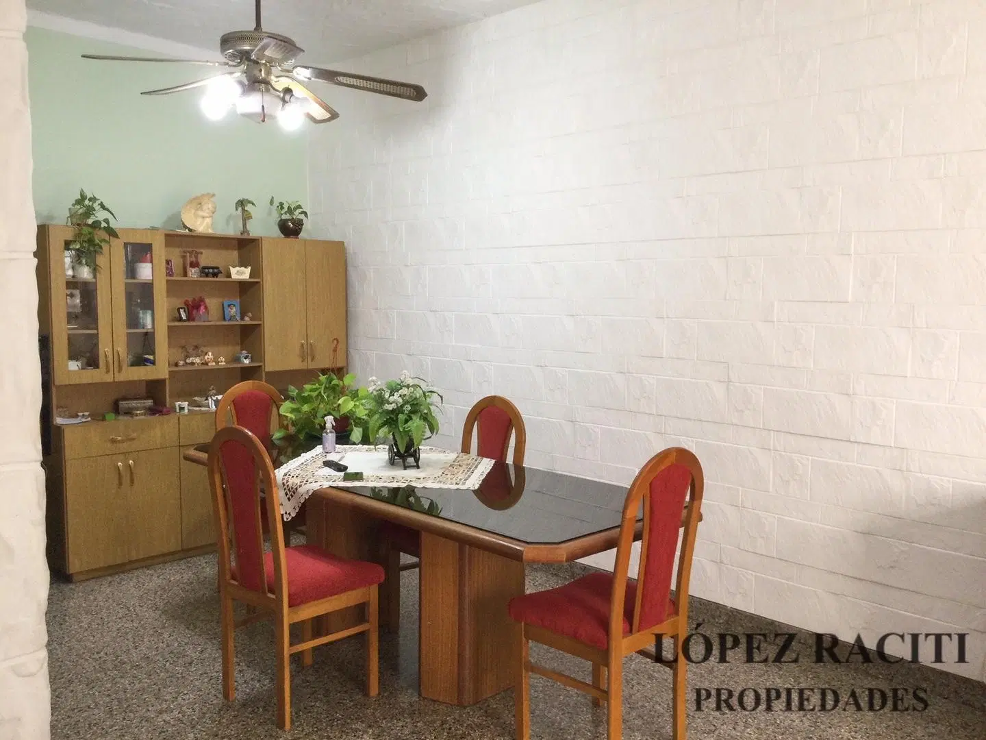 CASA LANÚS ESTE DE 5 AMB.3 DORM.A 6 CUADRAS UNLA 2