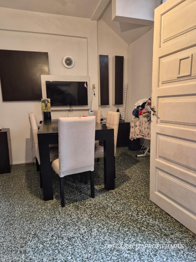 Foto de Venta casa PH al frente de 3 ambientes, imagen 2