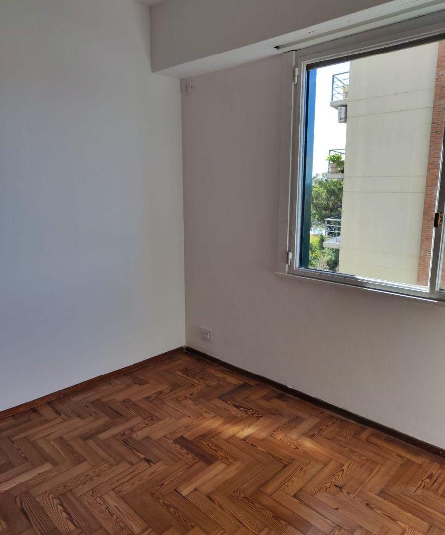 Foto de DEPARTAMENTO EN EXCELENTE UBICACION SUPER LUMINOSO Y ACTUALIZADO BAÑO Y, imagen 5