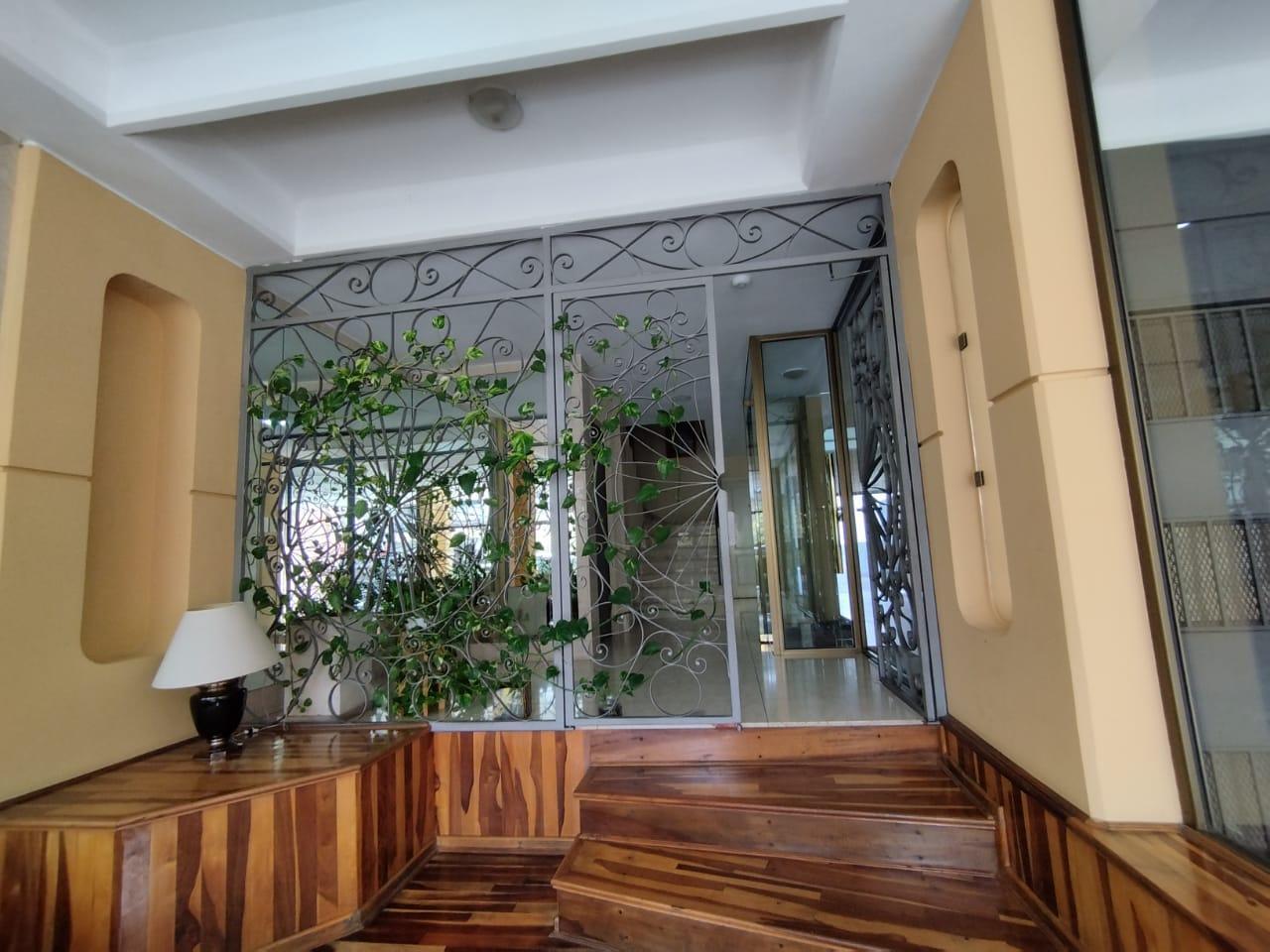 Monoambiente en alquiler sobre Av. Pavon 3700