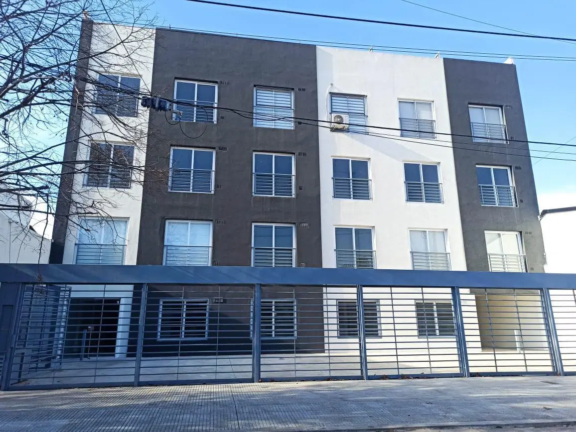 DEPARTAMENTO DE 2 AMBIENTES EN ALQUILER – HAEDO NORTE 1