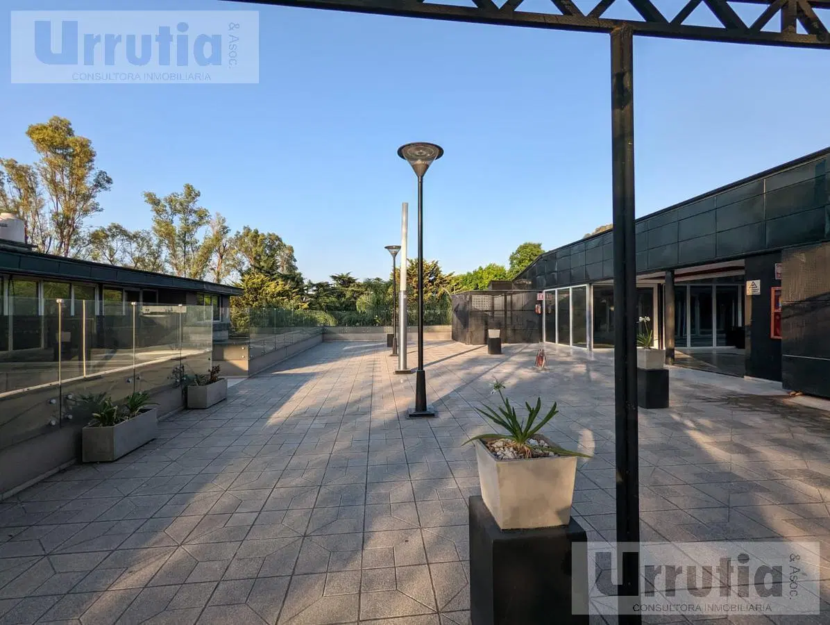 Local - Villa Gobernador Udaondo 3