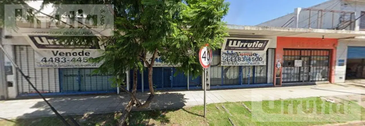MORENO LOCAL SOBRE AV. VICTORICA 1