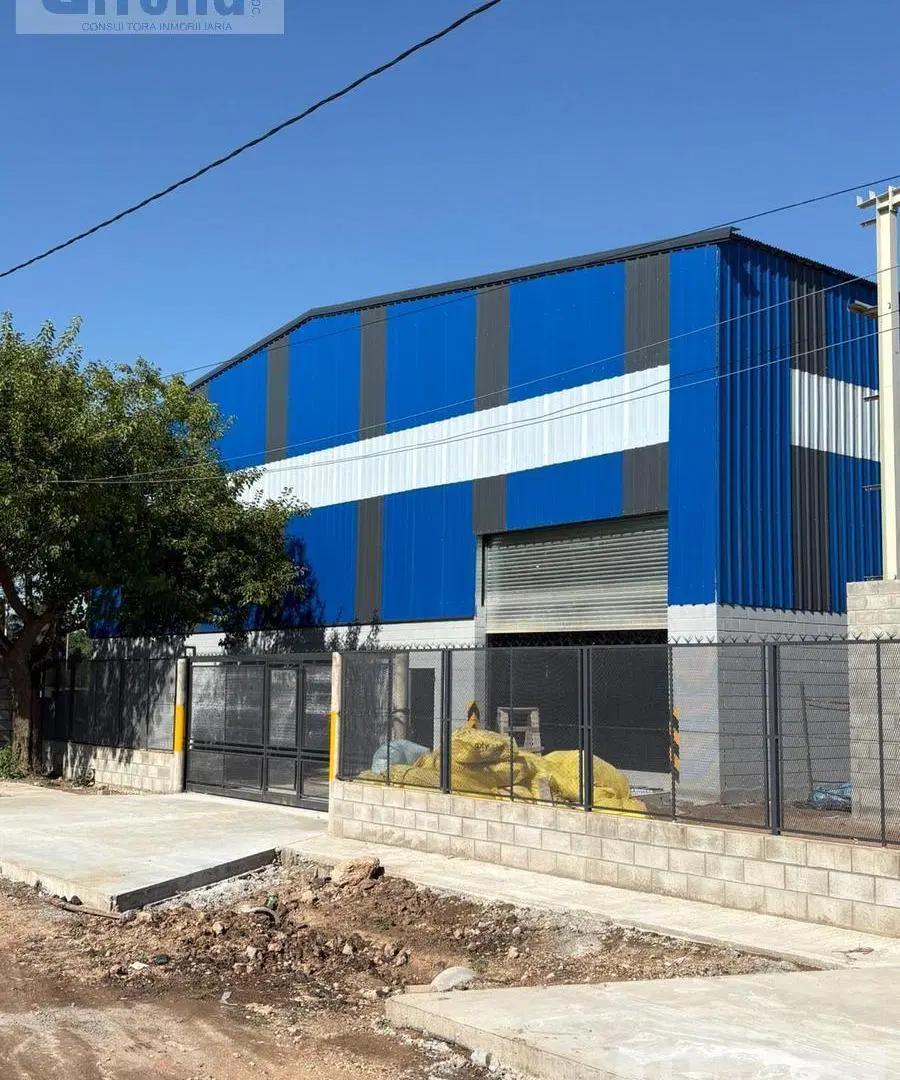 Galpón alquiler en proximo a Acceso Oeste 5
