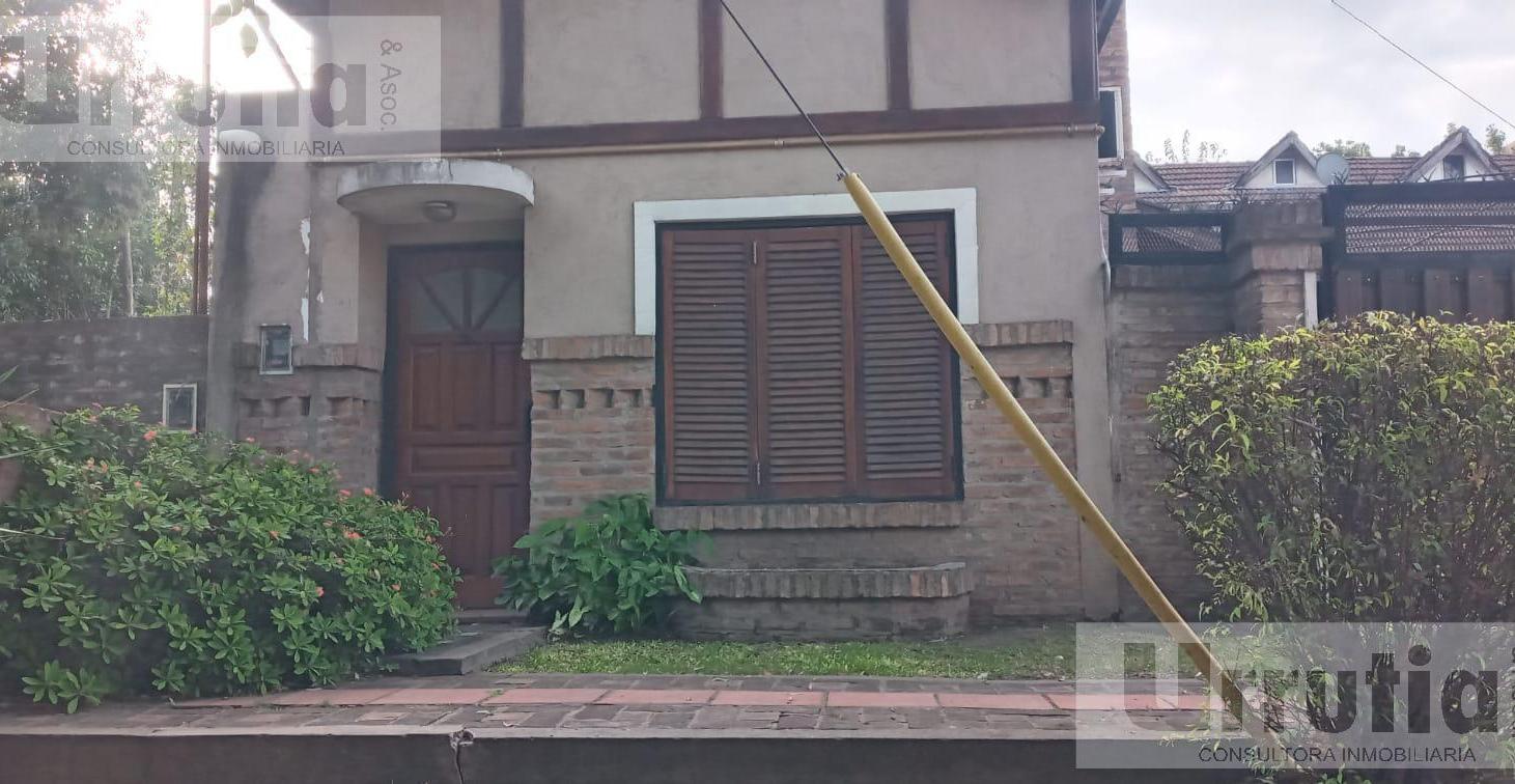 Casa PH al frente Ratti y Posta e pardo Ituzaingo norte
