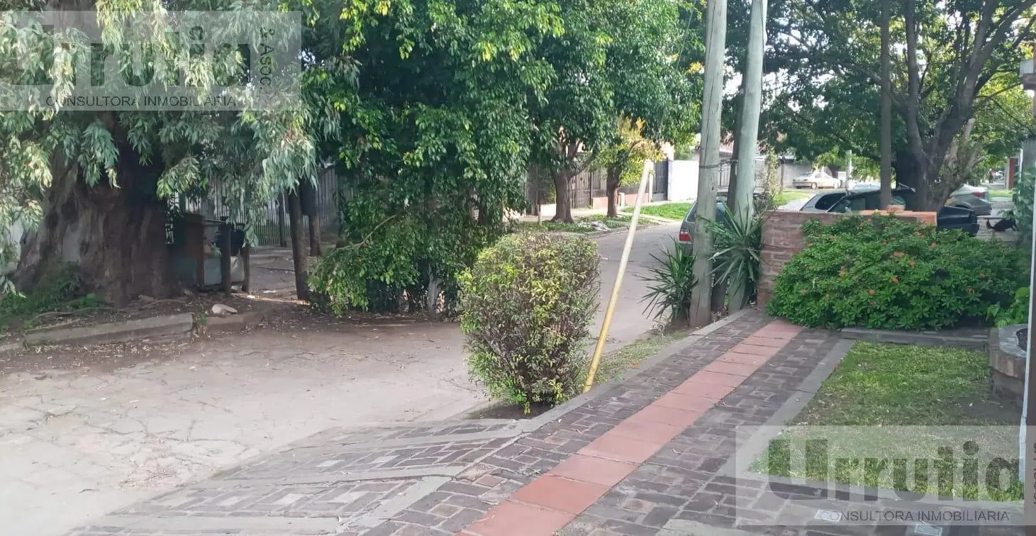 Casa PH al frente Ratti y Posta e pardo  Ituzaingo norte 5