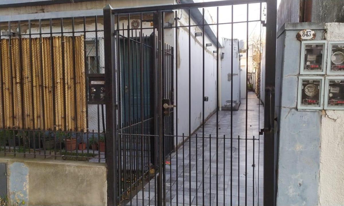 P. H 3 Amb. C/jardin Morón Sur. Sin Expensas. 4