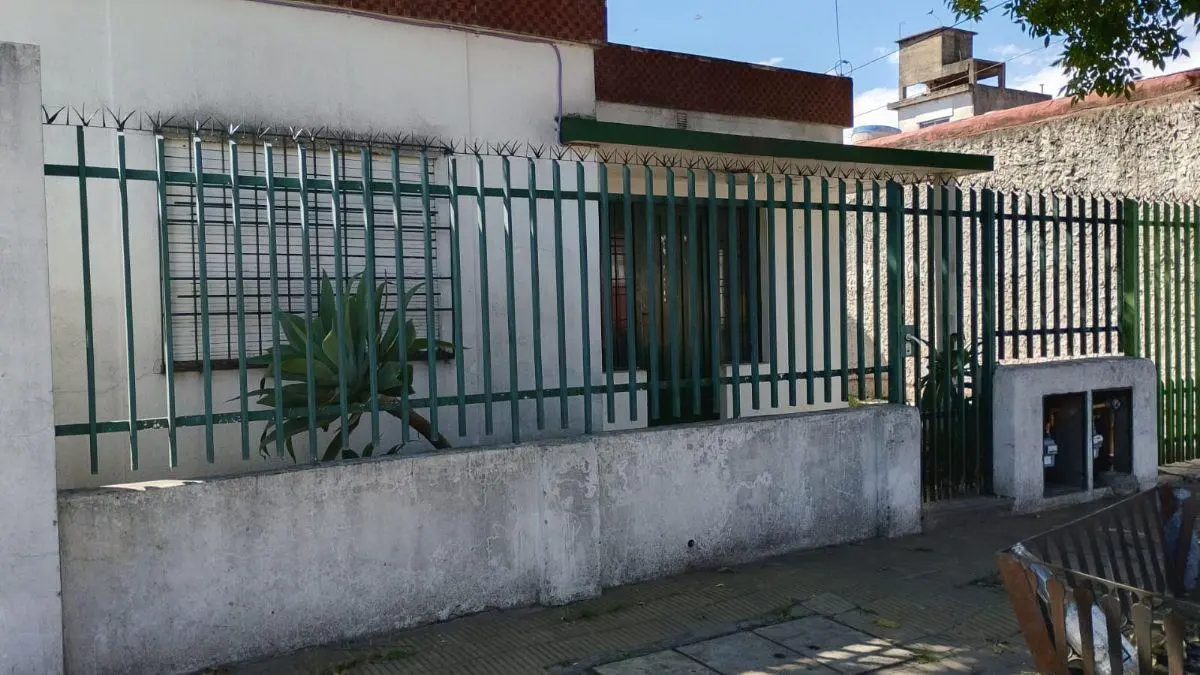 P.H DE TRES AMBIENTES AL FRENTE CON COCHERA ,SIN EXPENSAS 4