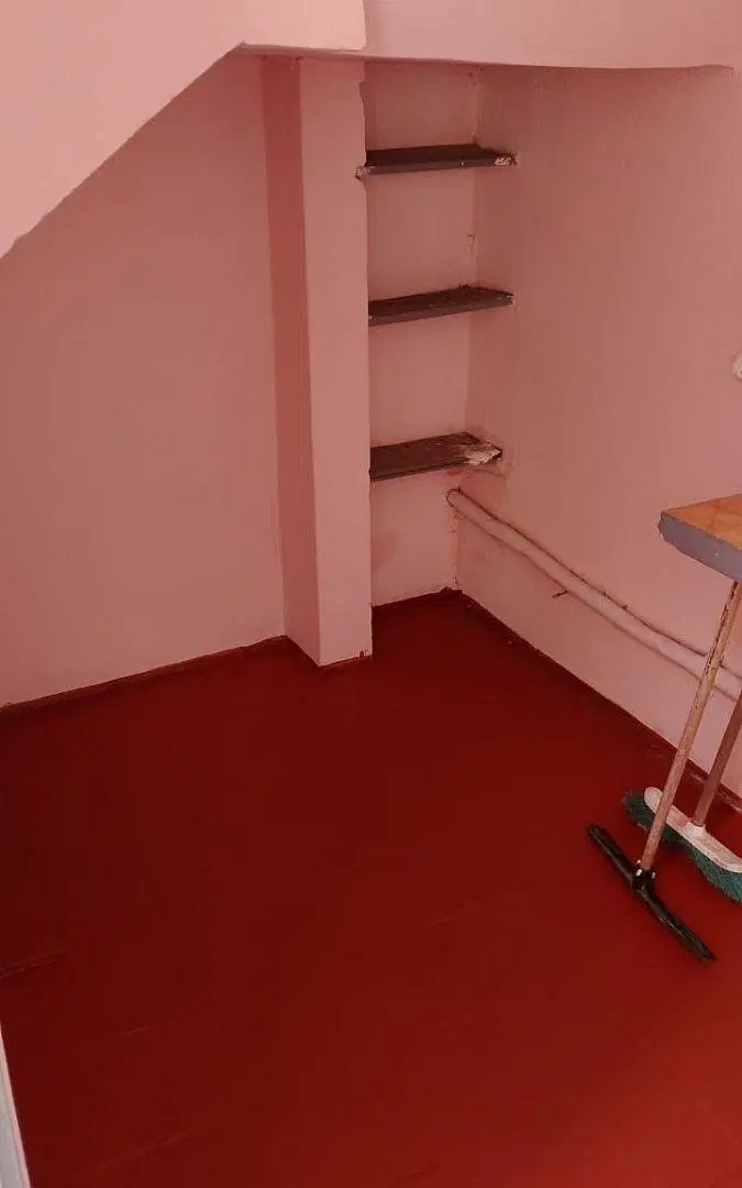 P.H en PLANTA ALTA AL FRENTE SIN EXPENSAS 5