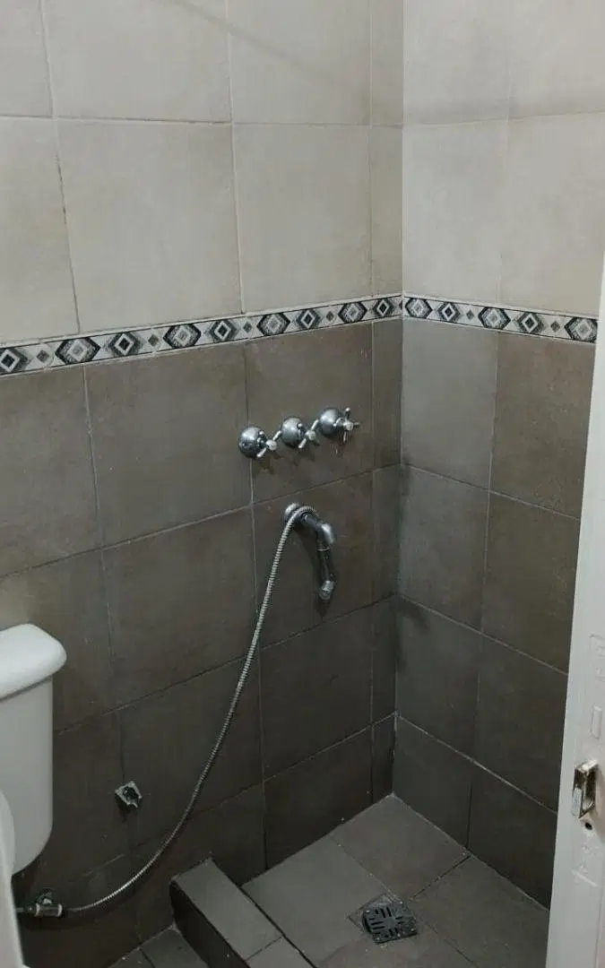 PH DE TRES AMBIENTES CON TERRAZA PROPIA Y PATIO CUBIERTO SIN EXPENSAS 2