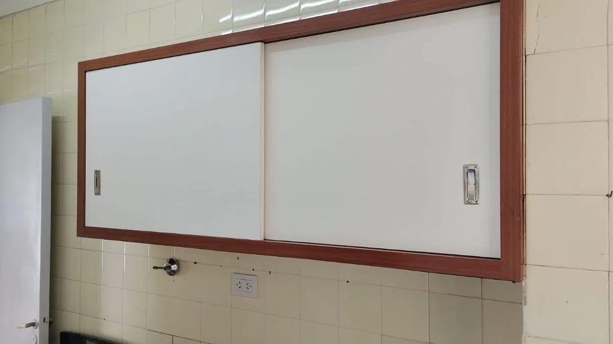 SEMIPISO EN ALQUILER DE TRES AMBIENTES MUY AMPLIOS Y LUMINOSOS .APTO PROFESIONAL.EXCELENTE UBICACION 5