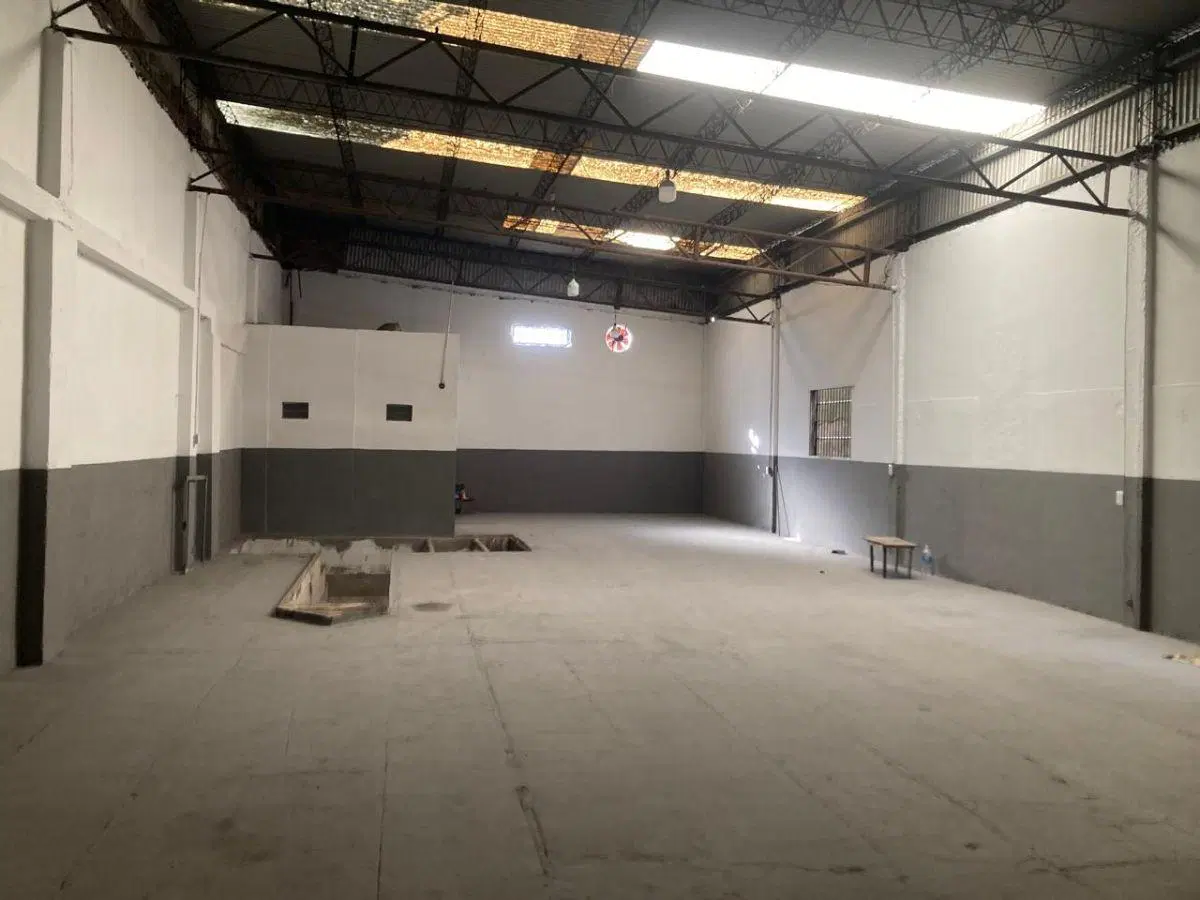 Depósito de 200 m² en alquiler en Ituzaingó 3