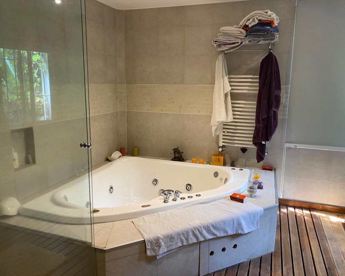 Venta de Casa 4 Ambientes Zona Chauvin 4