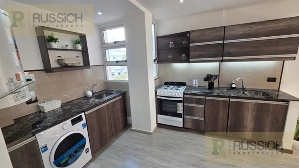 Departamento en venta 3 ambientes a la calle con balcon frances 4