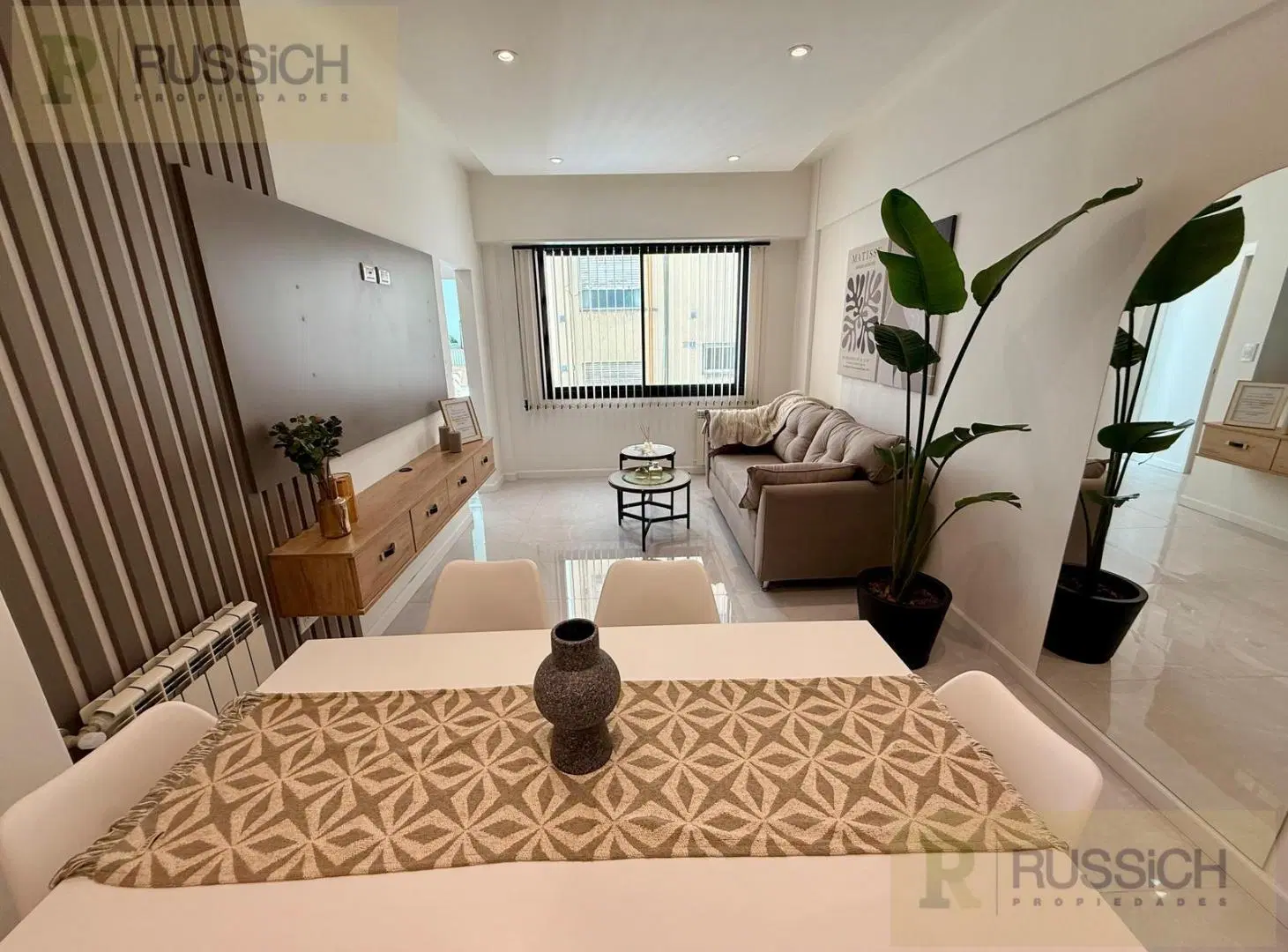 Departamento en venta 3 ambientes lateral con dependencia 1
