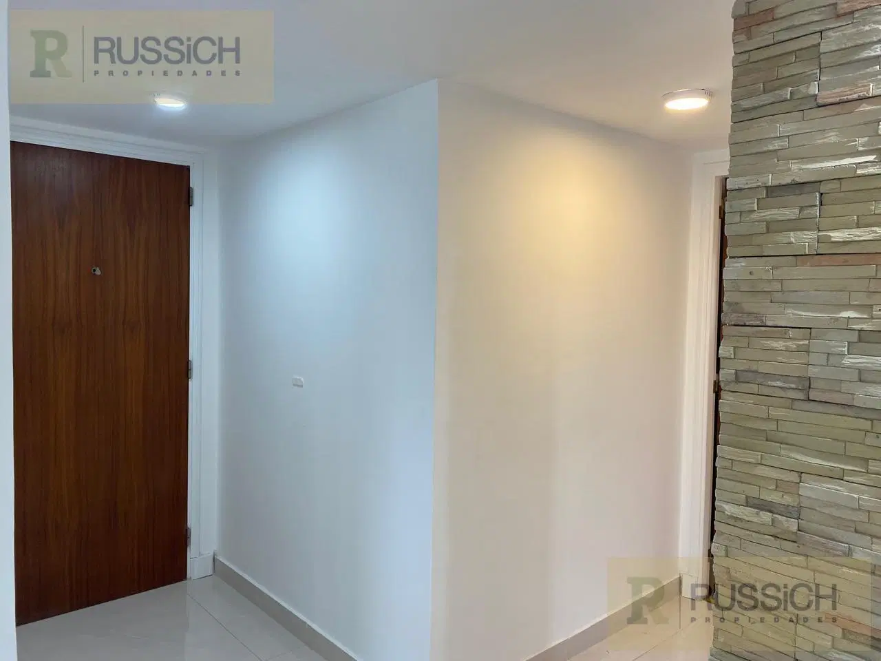 Departamento en venta 2 ambientes al contrafrente luminoso 3