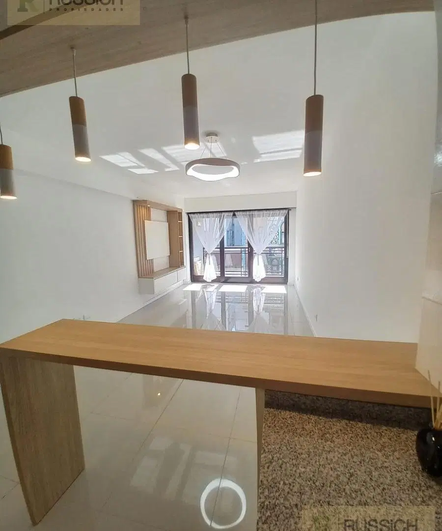 Departamento en venta 3 ambientes al frente con balcon saliente 8