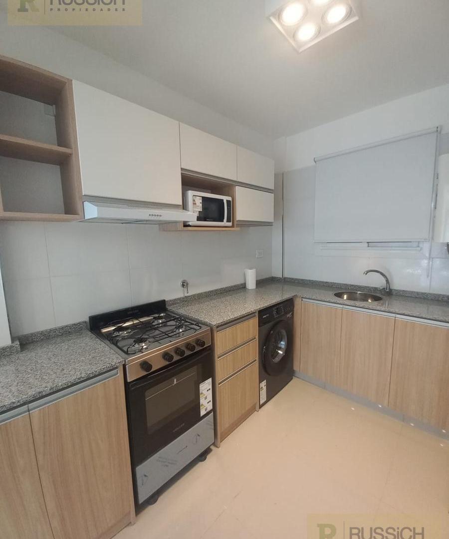 Foto de Departamento en venta 3 ambientes al frente con balcon saliente, imagen 2