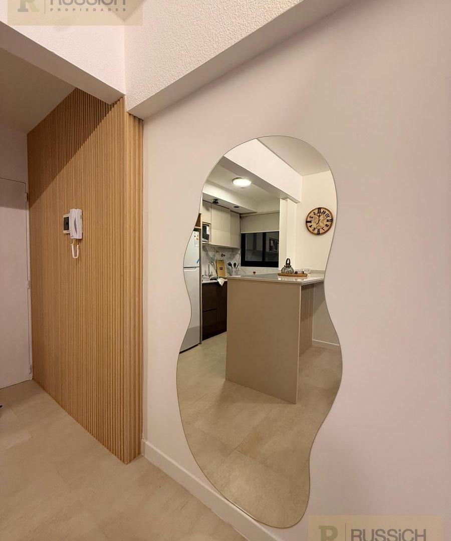 Foto de Departamento en venta 2 ambientes a la calle con balcon saliente, imagen 2