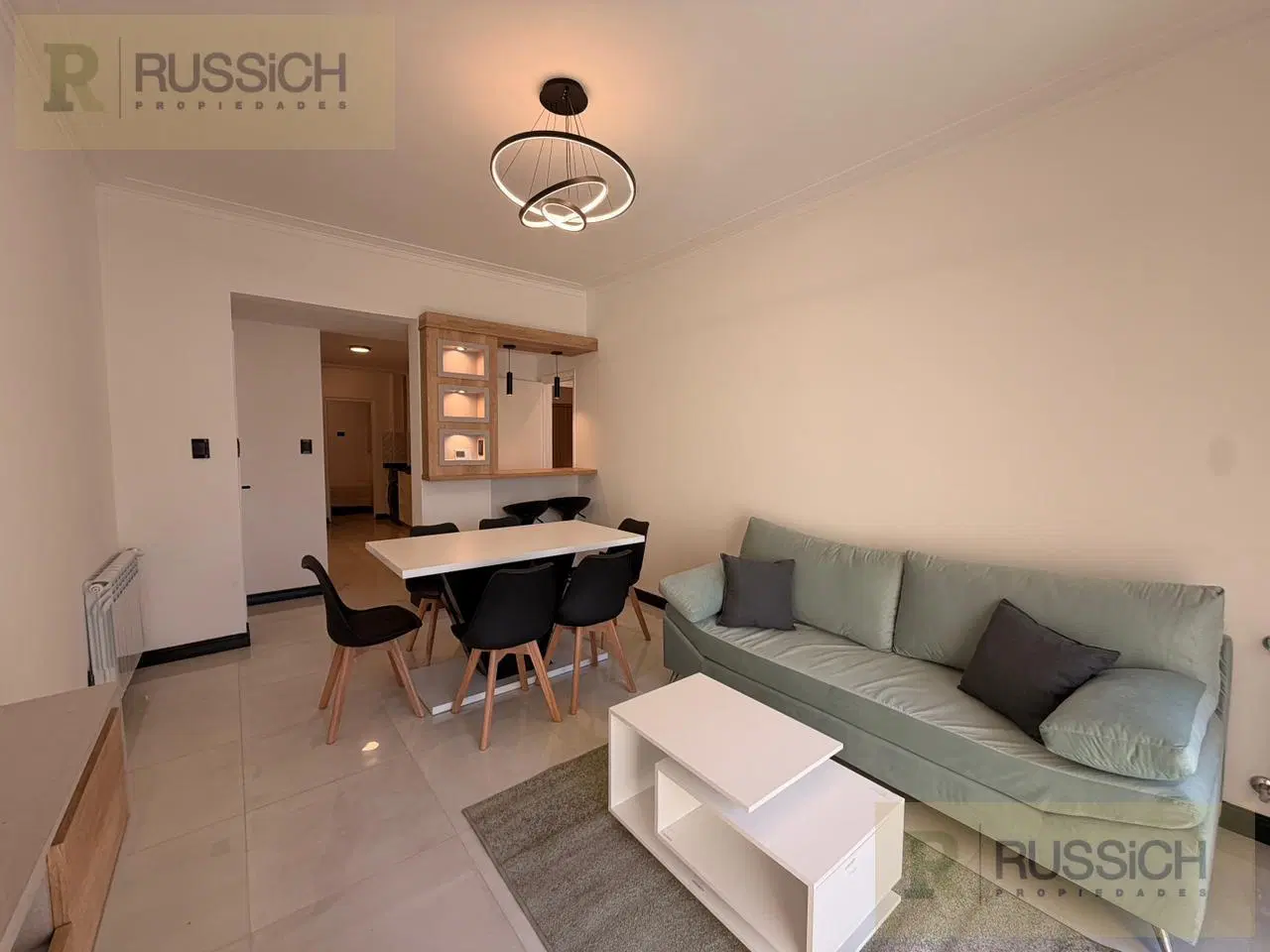 Departamento en venta 3 ambientes con dependencia al frente 4