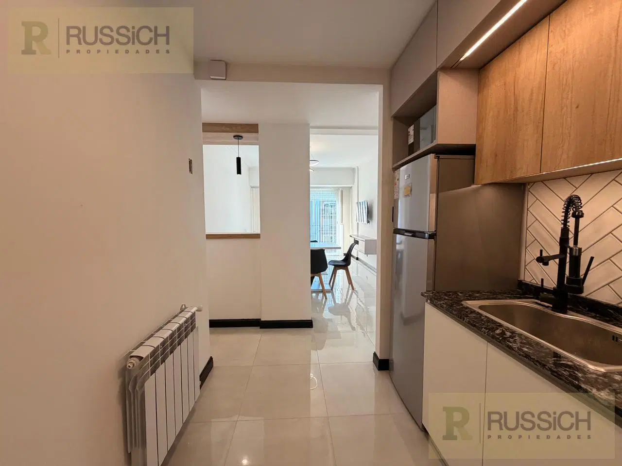 Departamento en venta 3 ambientes con dependencia al frente 5