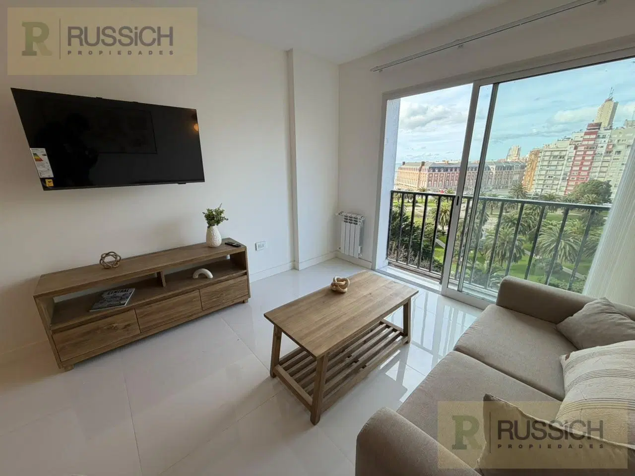 Departamento de 2 ambientes a la calle con balcon 2