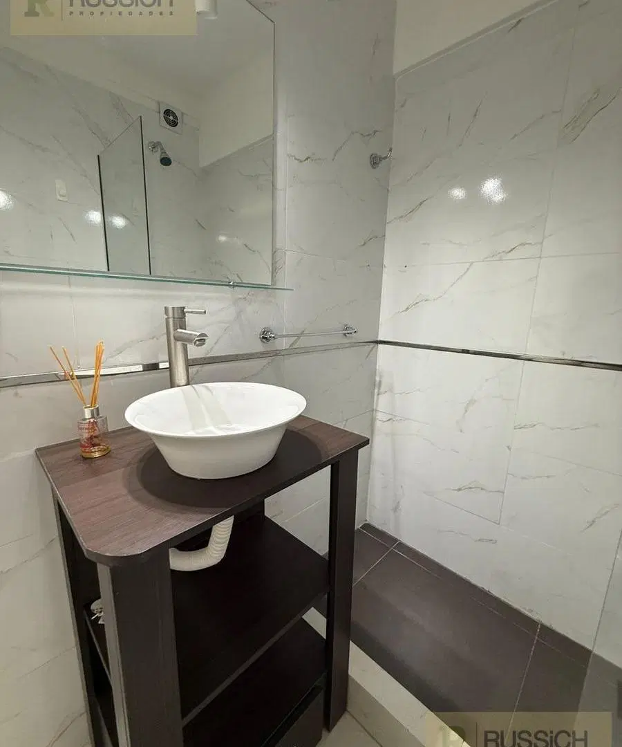 Departamento en venta 3 ambientes a la calle con balcon corrido 5