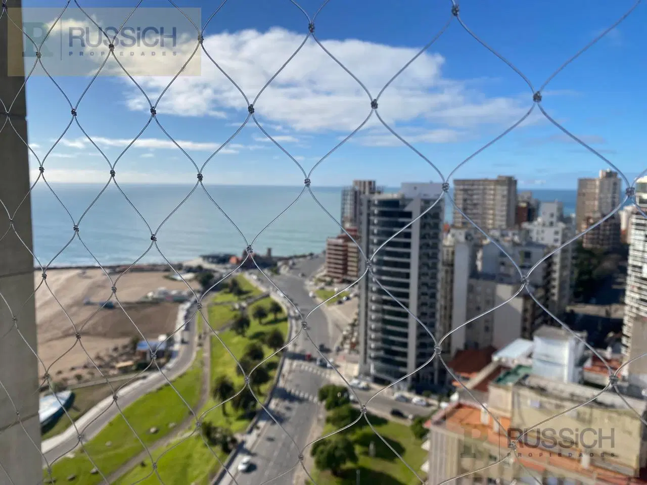 Departamento en venta de 2 ambientes con vista lateral al Torreon 2