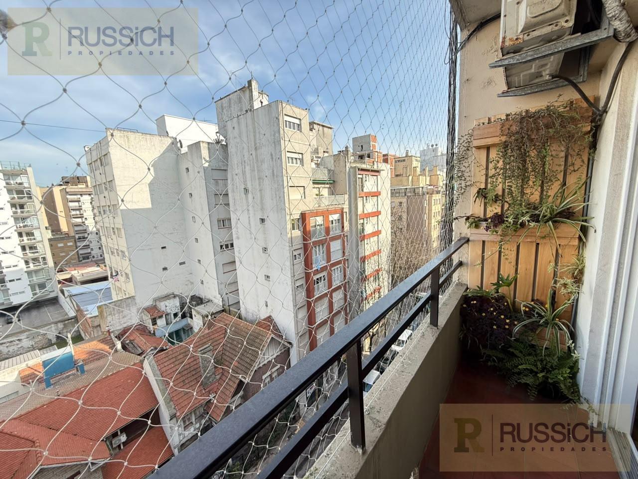 Foto de Departamento monoambiente a la calle con balcon, imagen 3