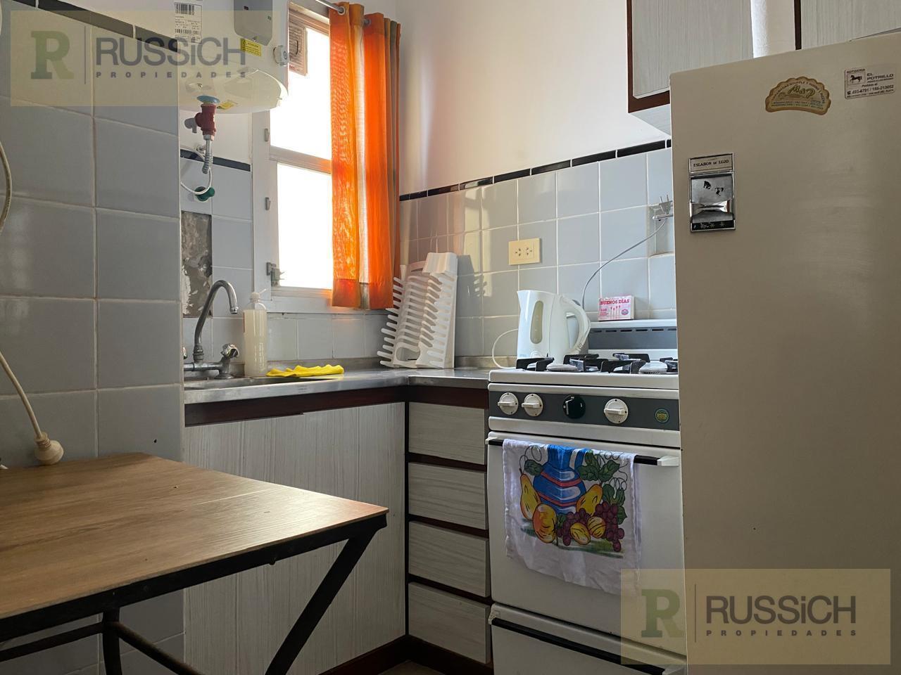 Foto de Departamento en venta 2 ambientes con balcon saliente y vista lateral, imagen 4