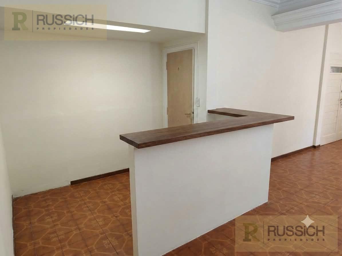 Foto de Casa 3 ambientes a la calle apto profesional, imagen 3